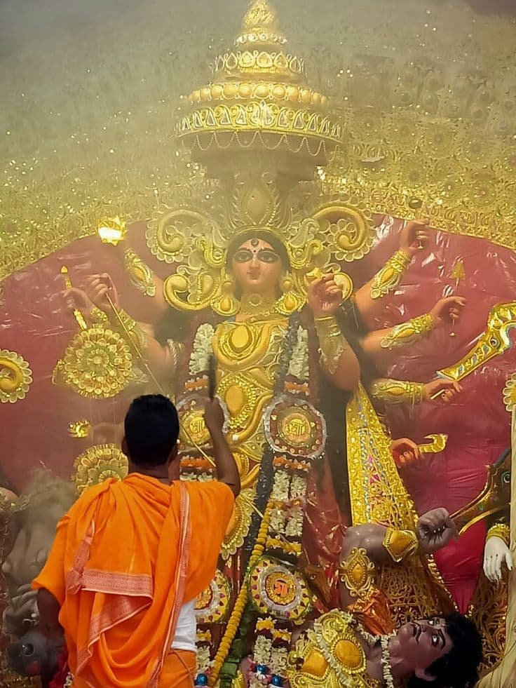 Priest performing Student Vidya Puja