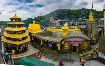 Shri Pitambara Peeth, Datia