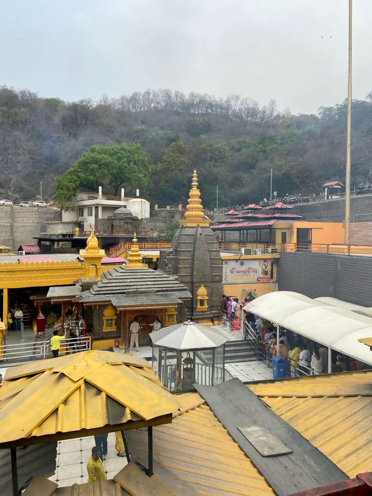 Baglamukhi Temple